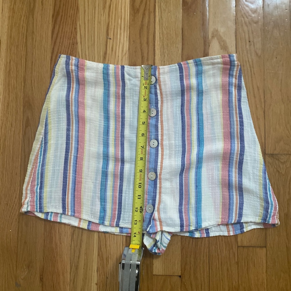 Forever 21 colorful linen skort with buttons - Picture 7 of 8